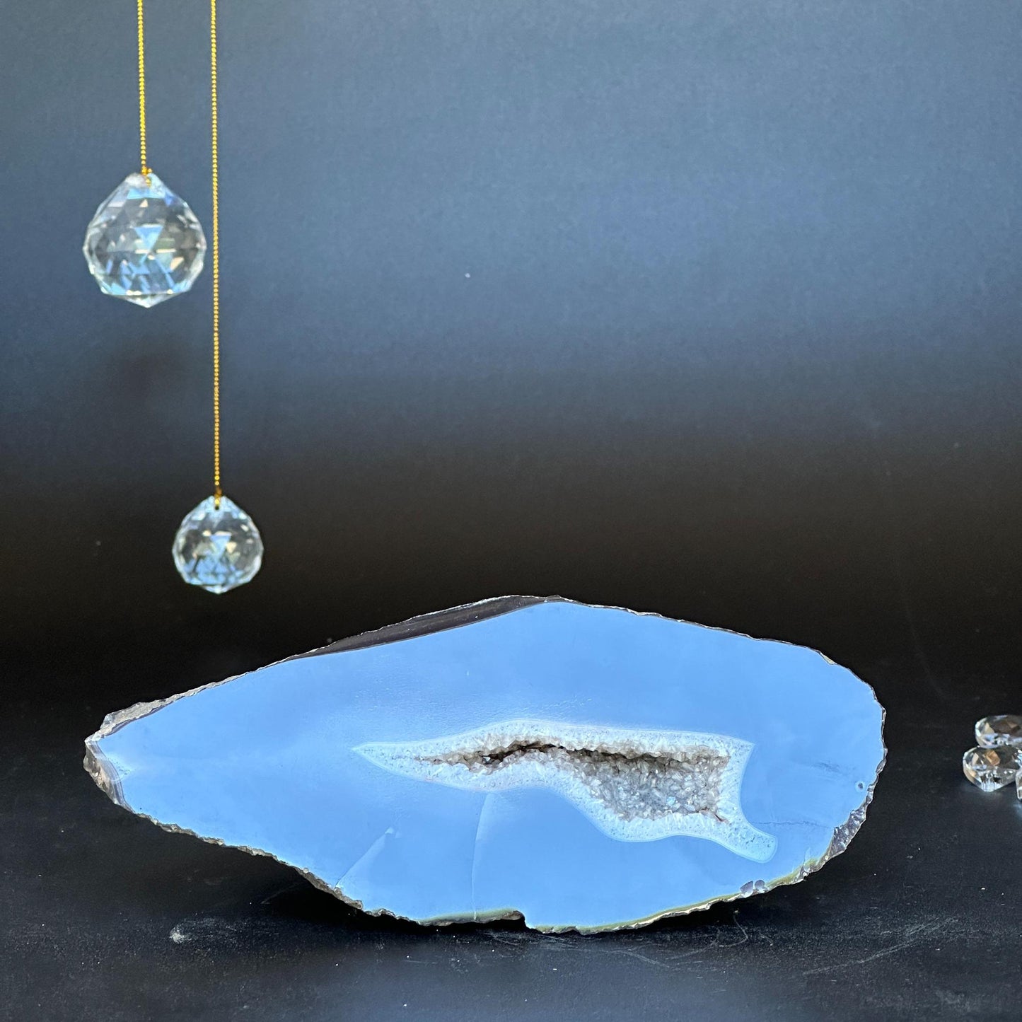 Gemstones and semi precious stones, agate cave