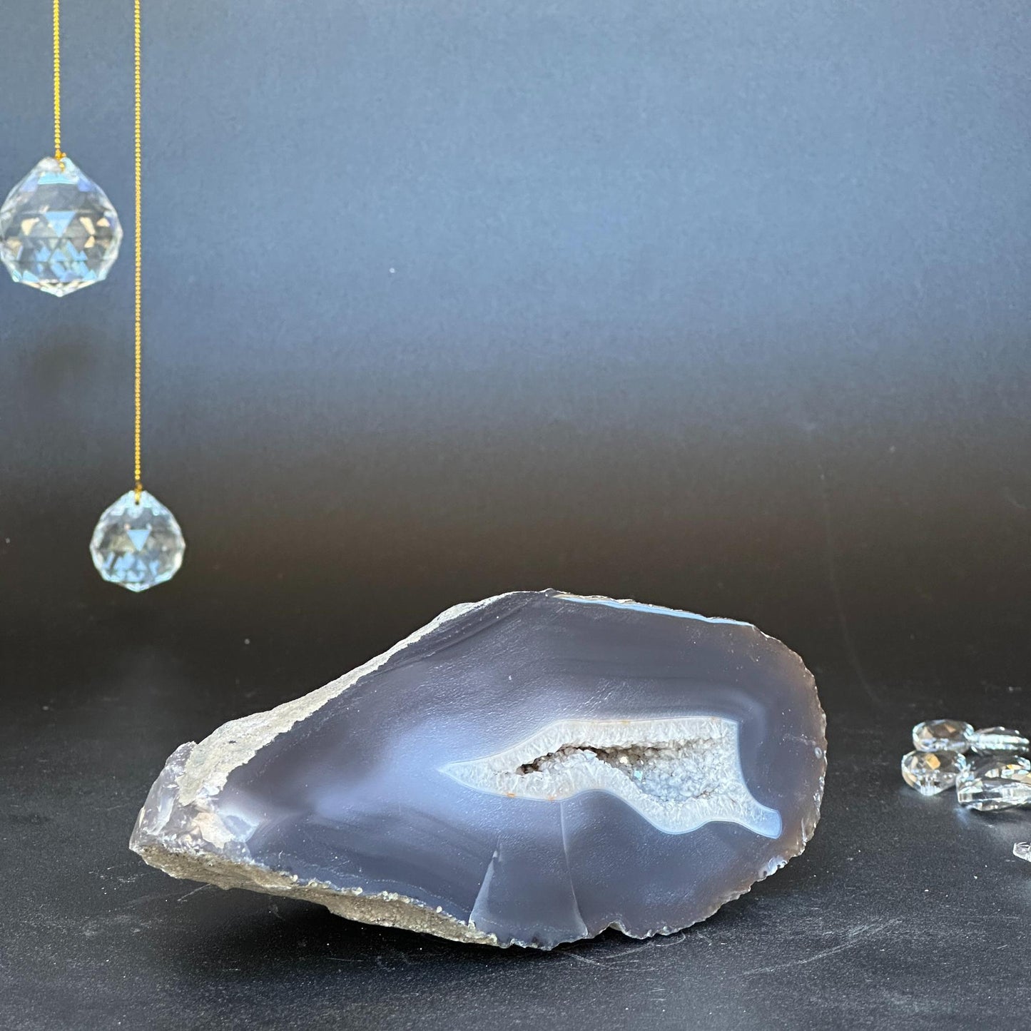 Gemstones and semi precious stones, agate cave