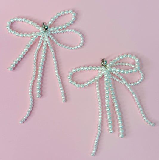 Pearl Fountain Shoe Charms