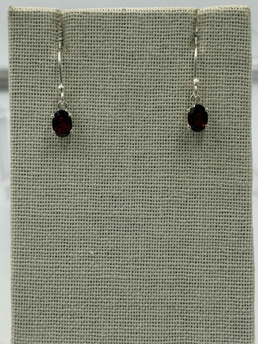 Sterling Silver Oval Garnet Dangle Earrings Size 1