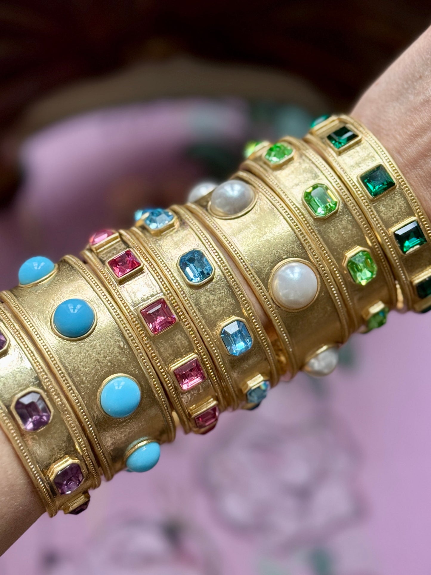 Eliza Bangle