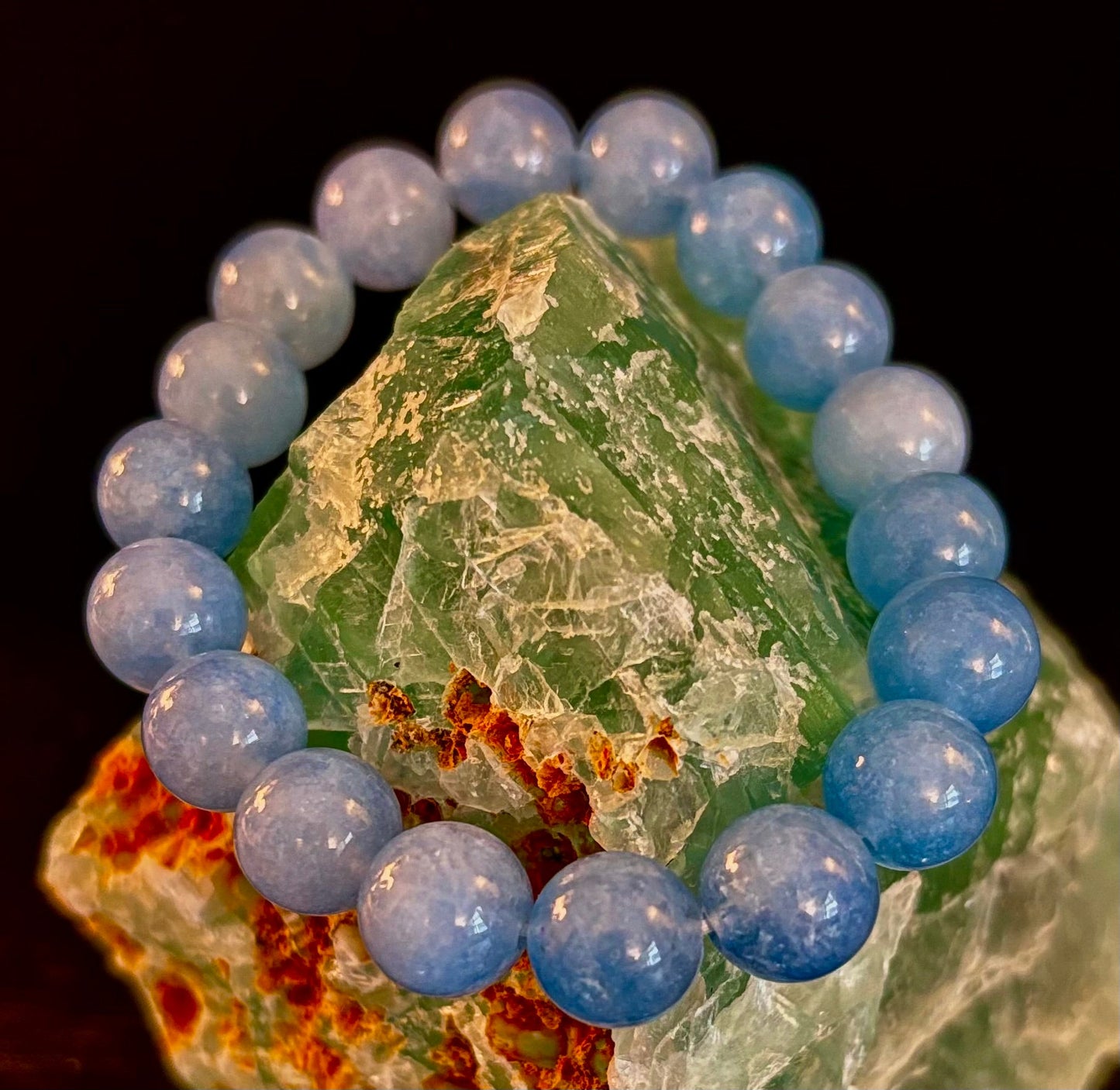 Natural Aquamarine Beaded Bracelet – Embrace tranquility and clarity