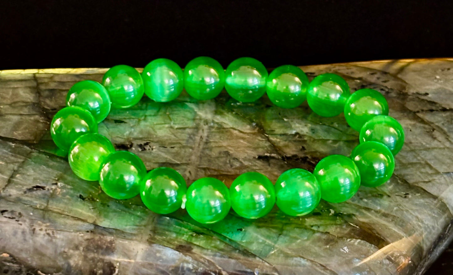 Green Cat Eye Stone Crystal Beaded Bracelet