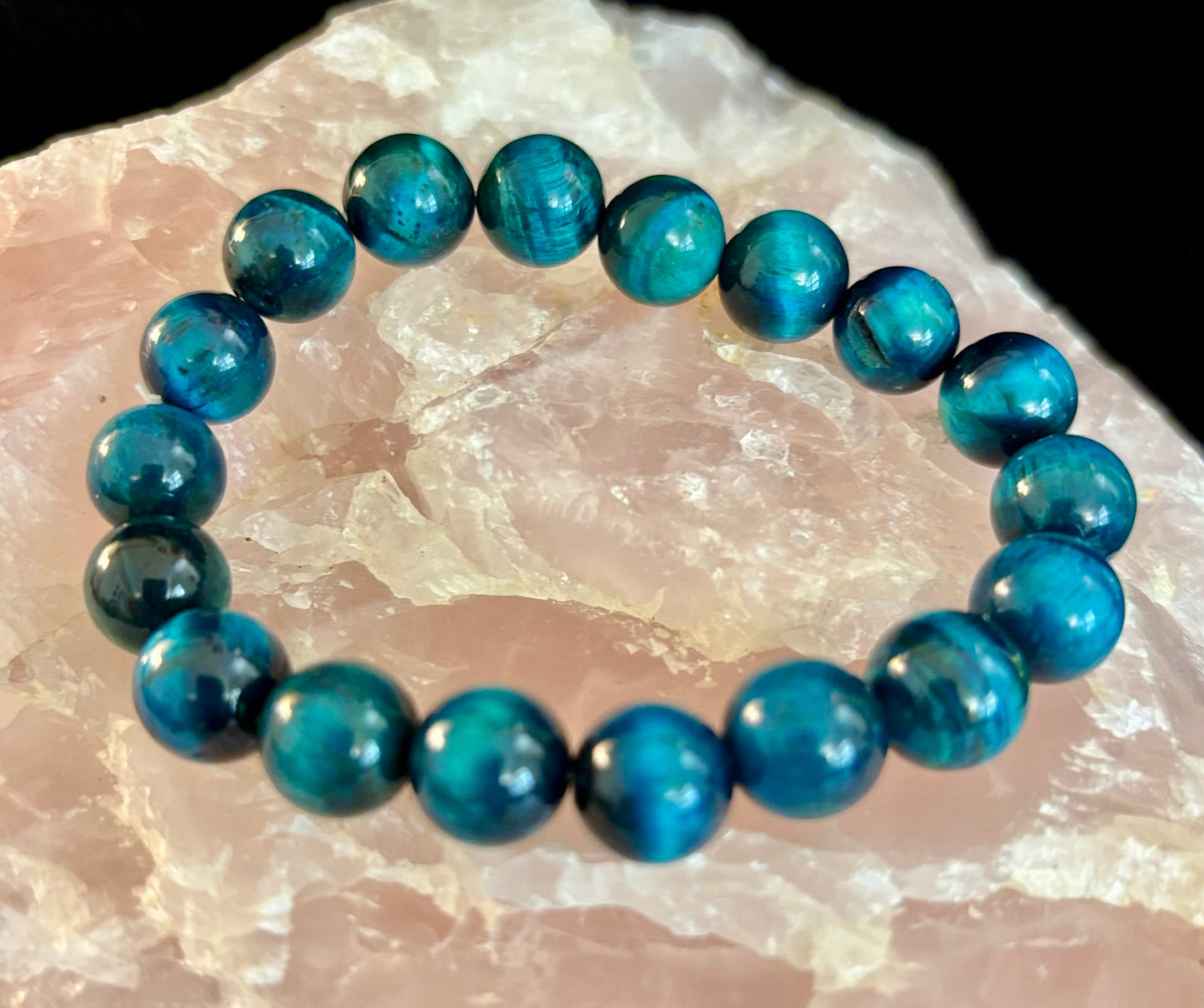 Blue Tiger Eye Protection Bracelet – Natural Stone Energy Jewelry for Power, Balance & Protection