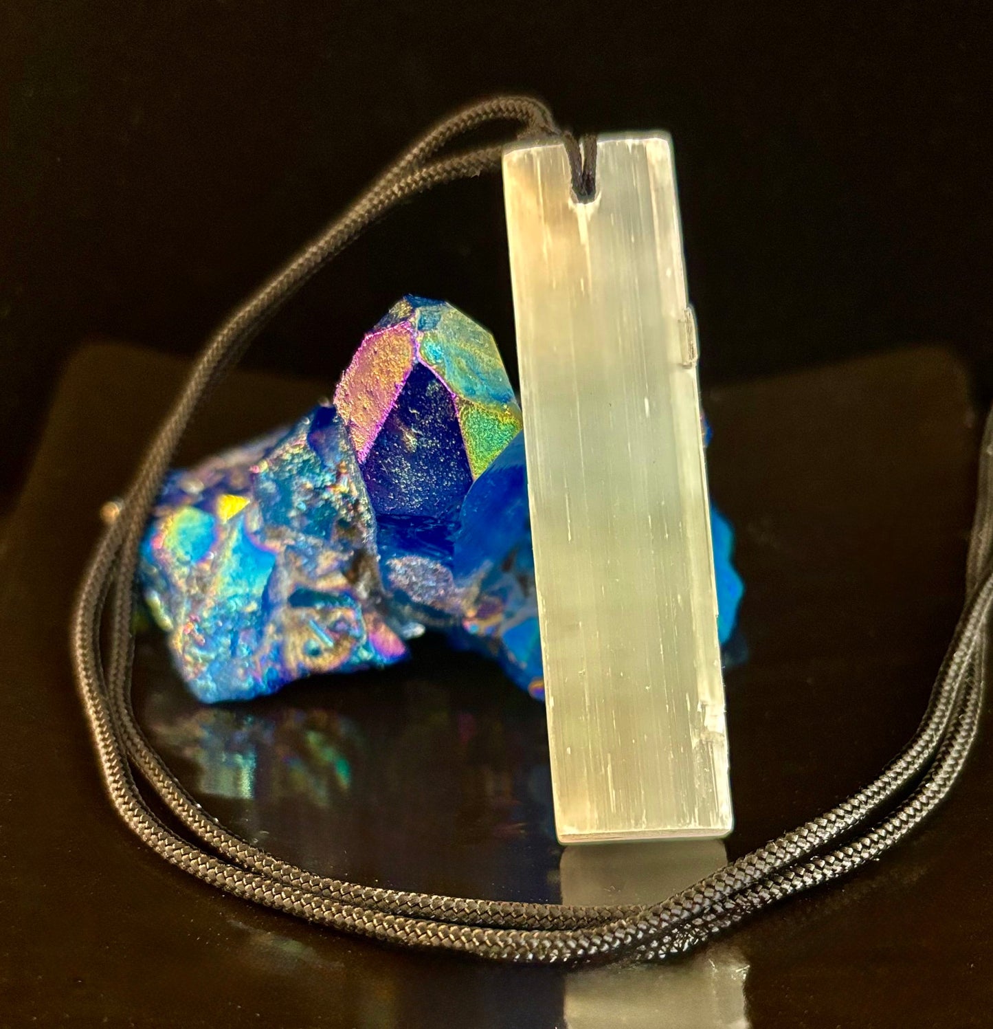 Selenite Pendant Rough Stone Necklace – Cleanse, Balance & Protect