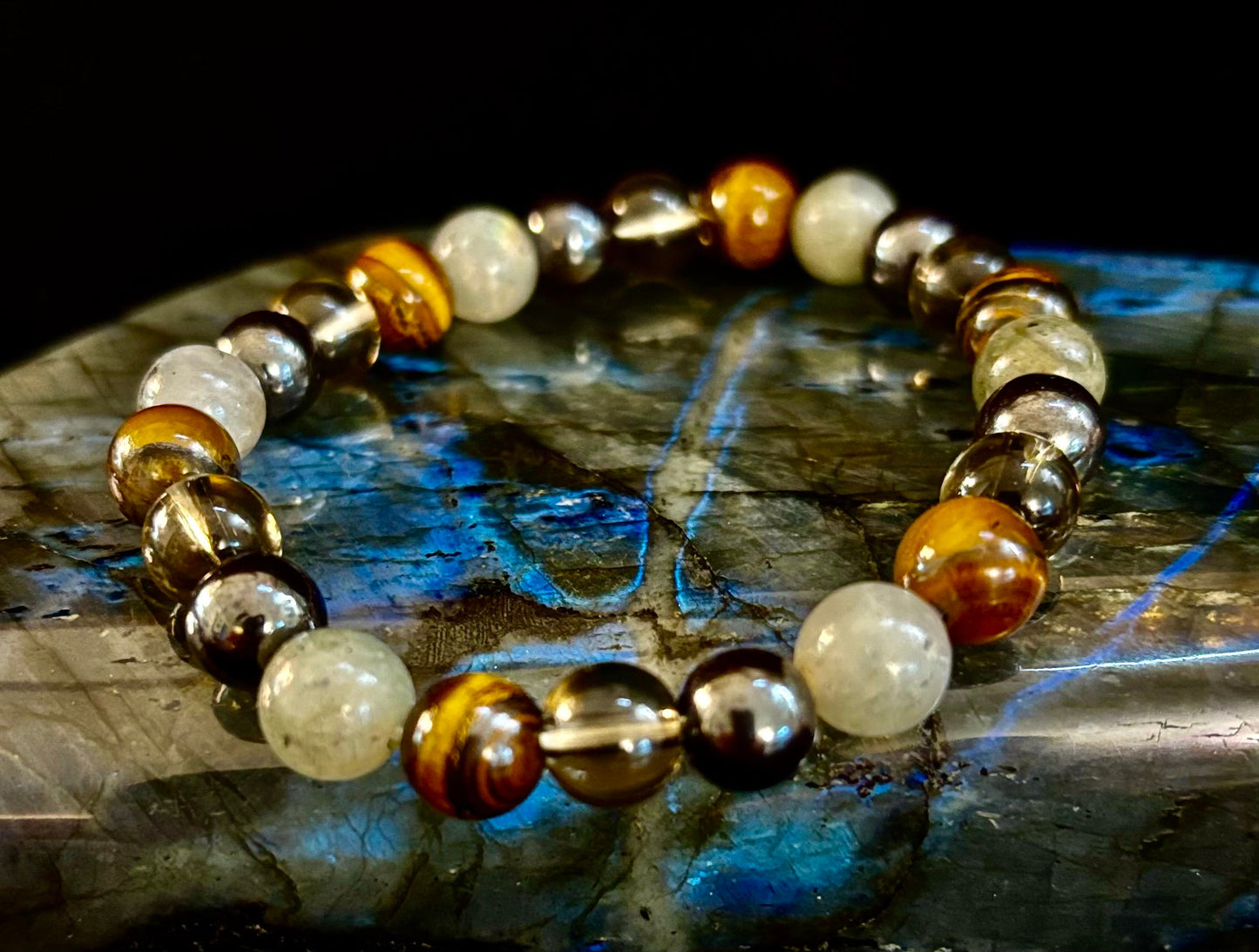 Bohemia Tiger's Eye & Labradorite Protection Bracelet – Medium Wrists