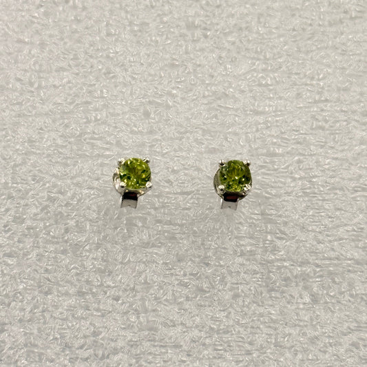 Sterling Silver Round Peridot Post Earrings Size 2