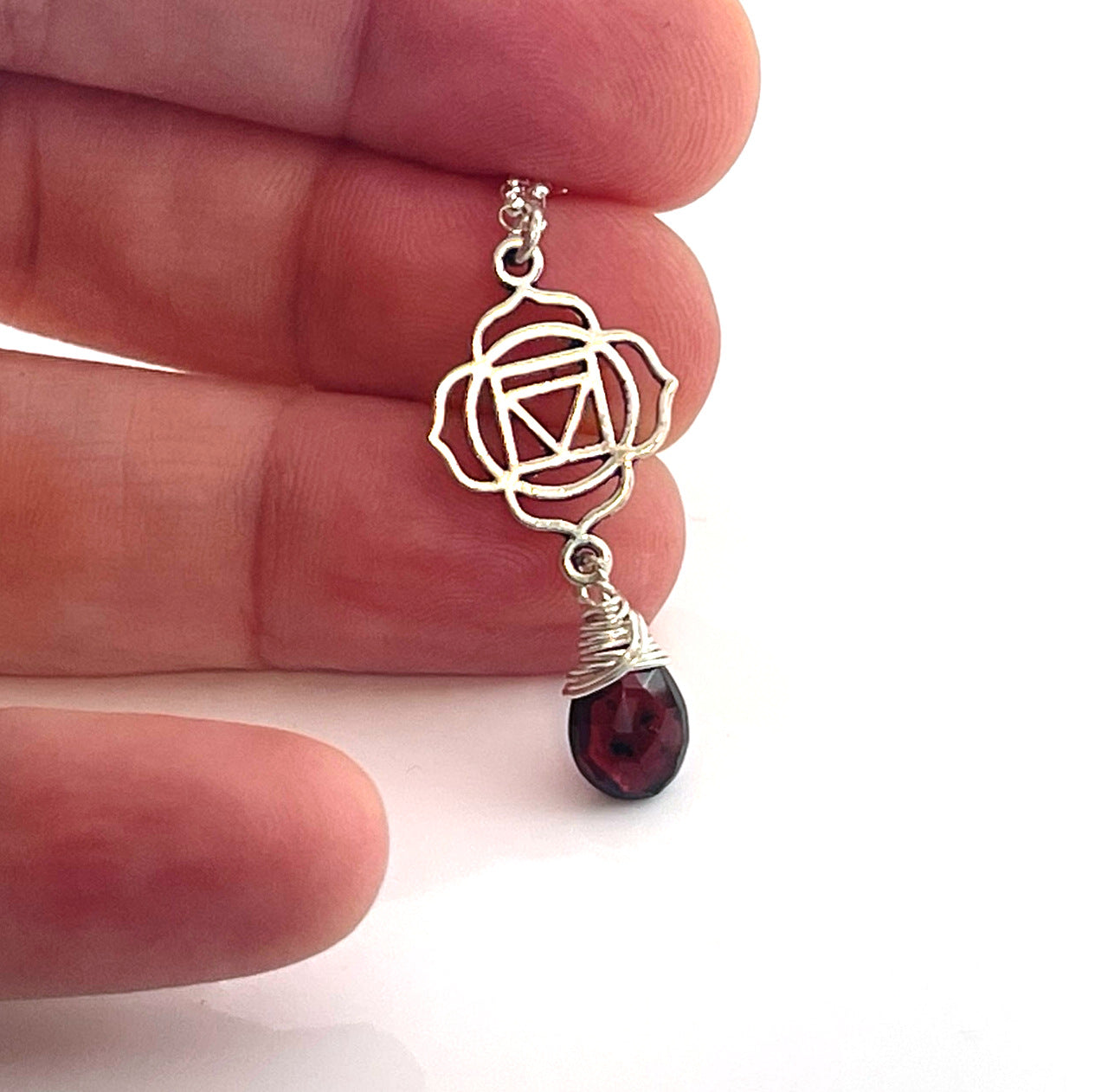 Garnet Root Chakra Necklace – Sterling Silver Chakra Pendant