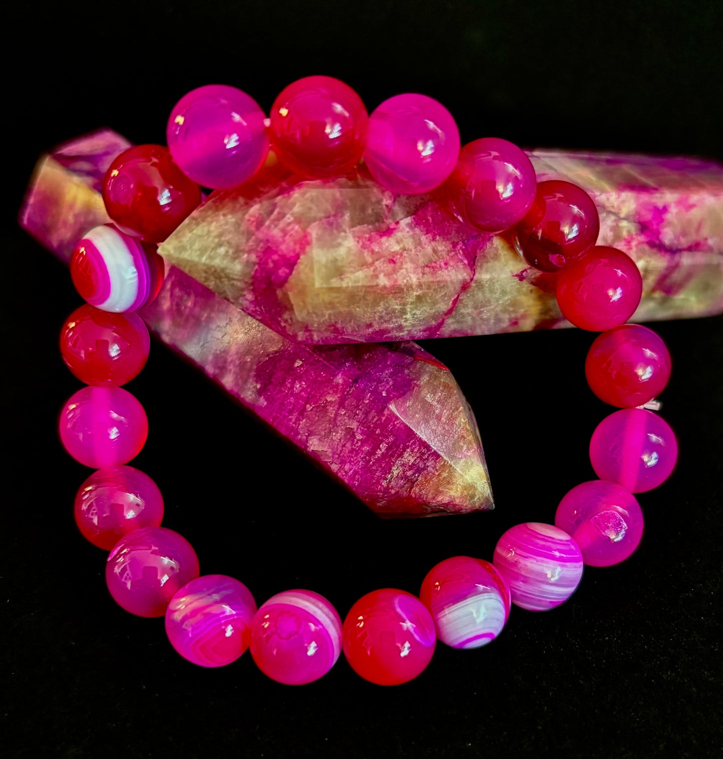 ❤️ Rose Red Striped Agate Beaded Bracelet – 10mm Natural Stone for Large Wrists