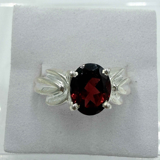Sterling Silver Pineapple Garnet Ring – Size 10 – Passion, Strength & Grounding
