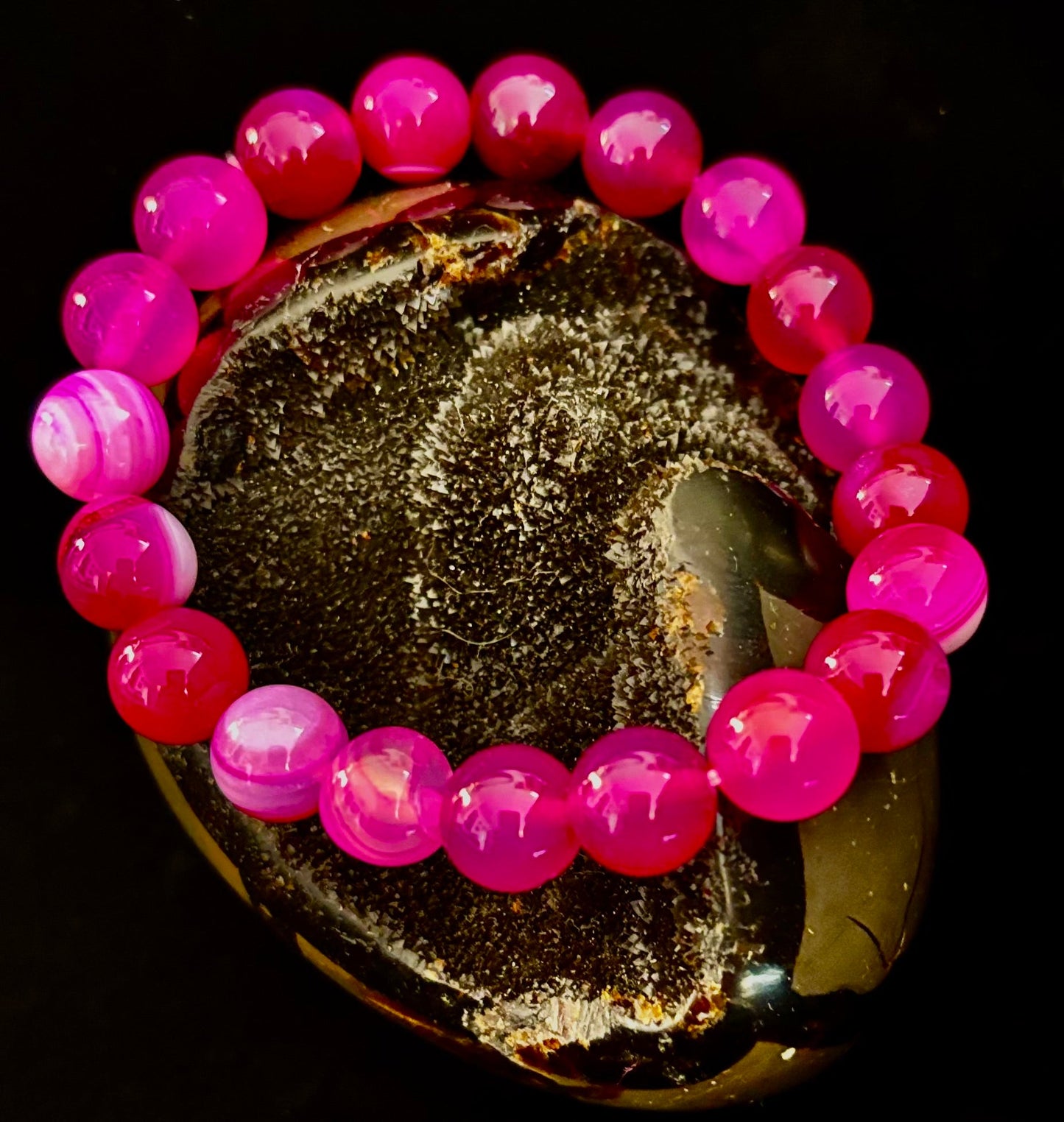 ❤️ Rose Red Striped Agate Beaded Bracelet – 10mm Natural Stone for Large Wrists