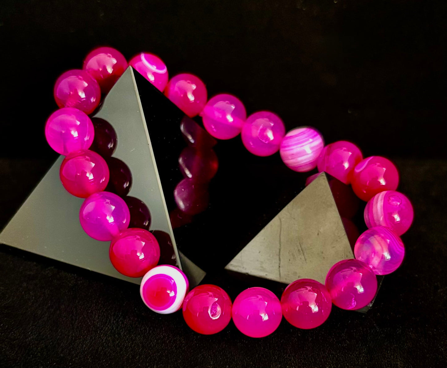 ❤️ Rose Red Striped Agate Beaded Bracelet – 10mm Natural Stone for Large Wrists