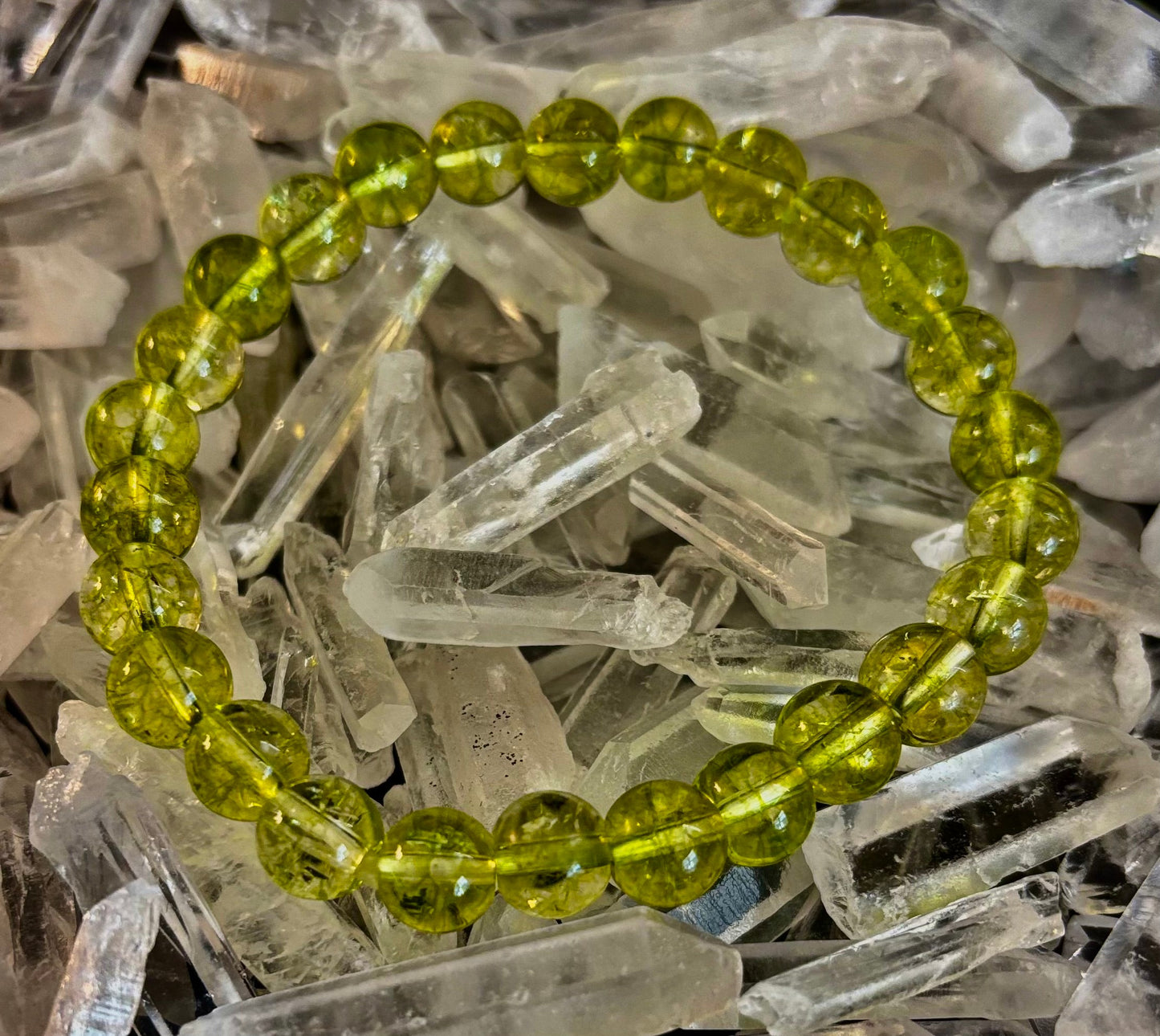 Green Peridot Healing Bracelet – 8mm or 10mm Beads for Abundance, Growth & Emotional Clarity