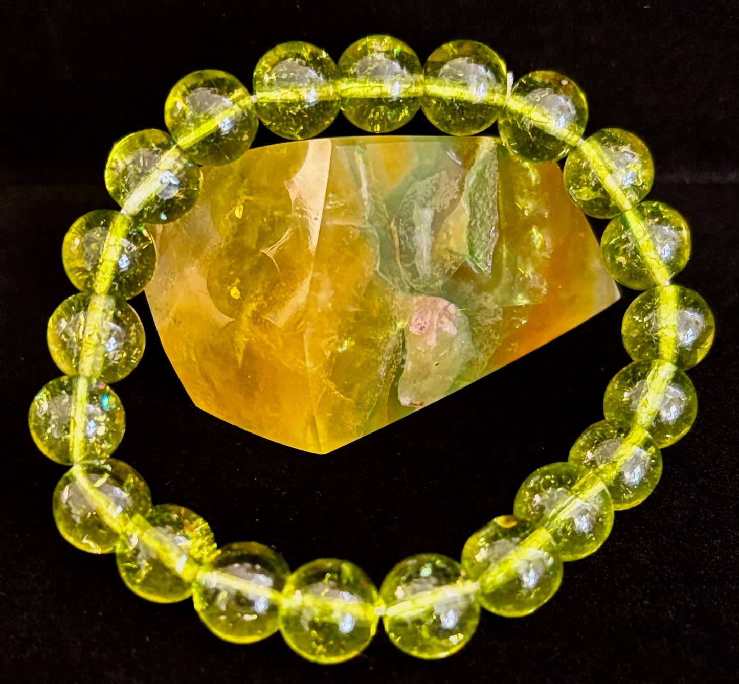 Green Peridot Healing Bracelet – 8mm or 10mm Beads for Abundance, Growth & Emotional Clarity