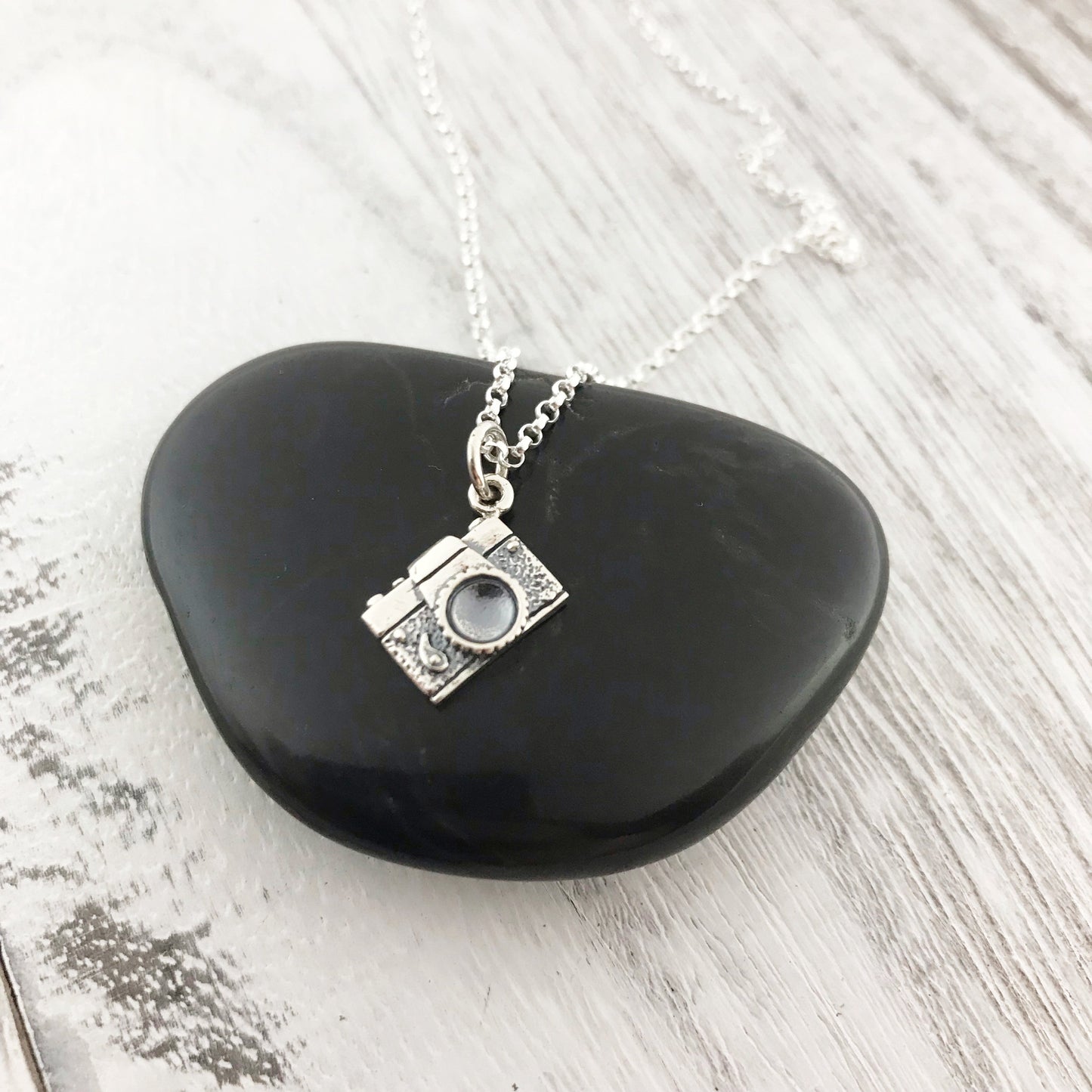 Sterling Silver Vintage Camera Necklace – Photographer Gift
