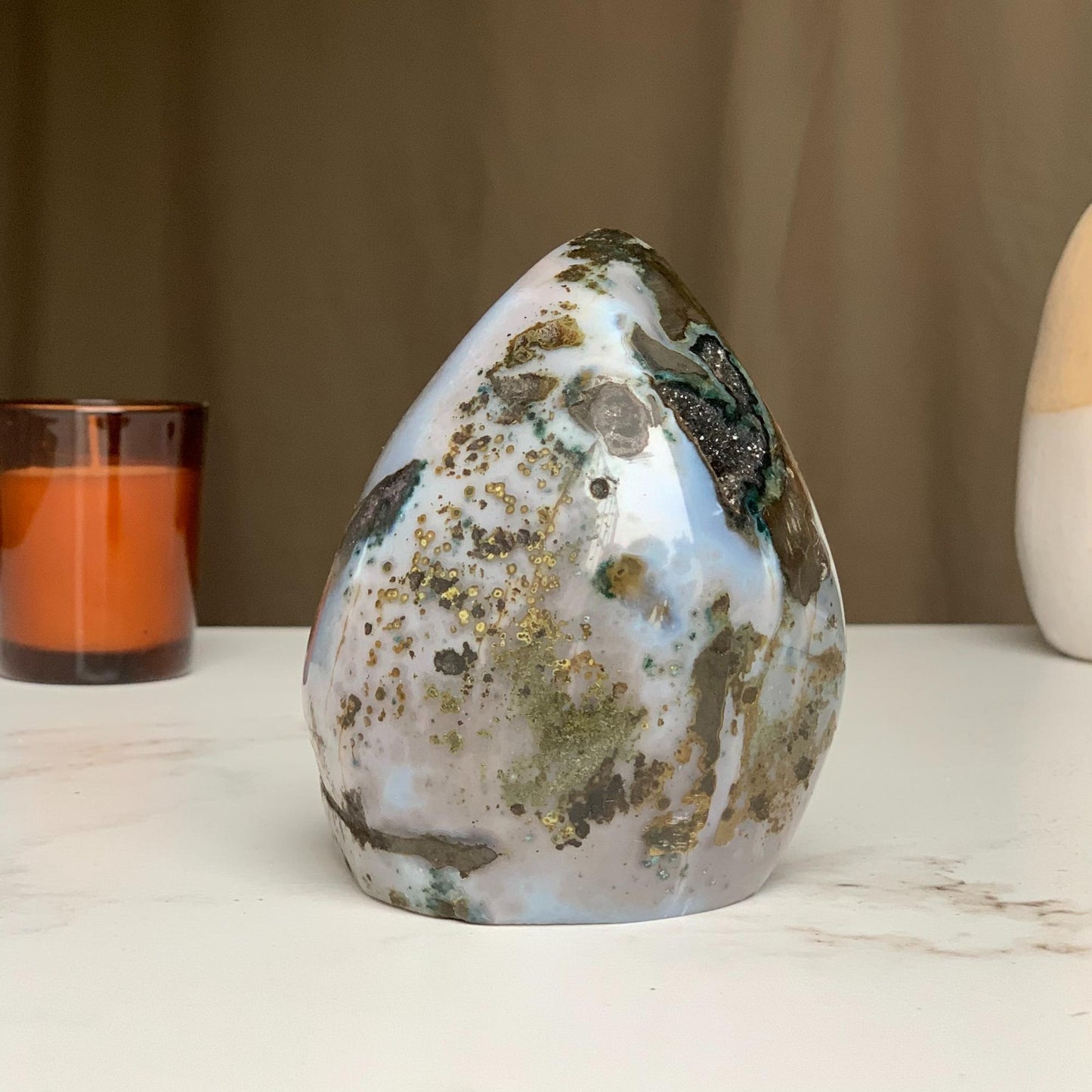 Crystal cave, geode rock decor