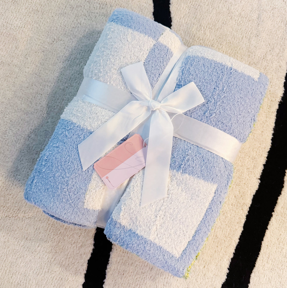 Lemon Drop Gingham Blanket - Soft & Sweet Throw