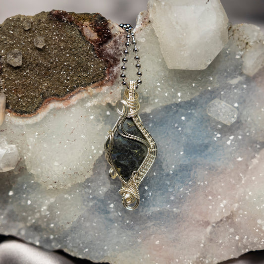 Moss Agate Wire Wrap Crystal Pendant