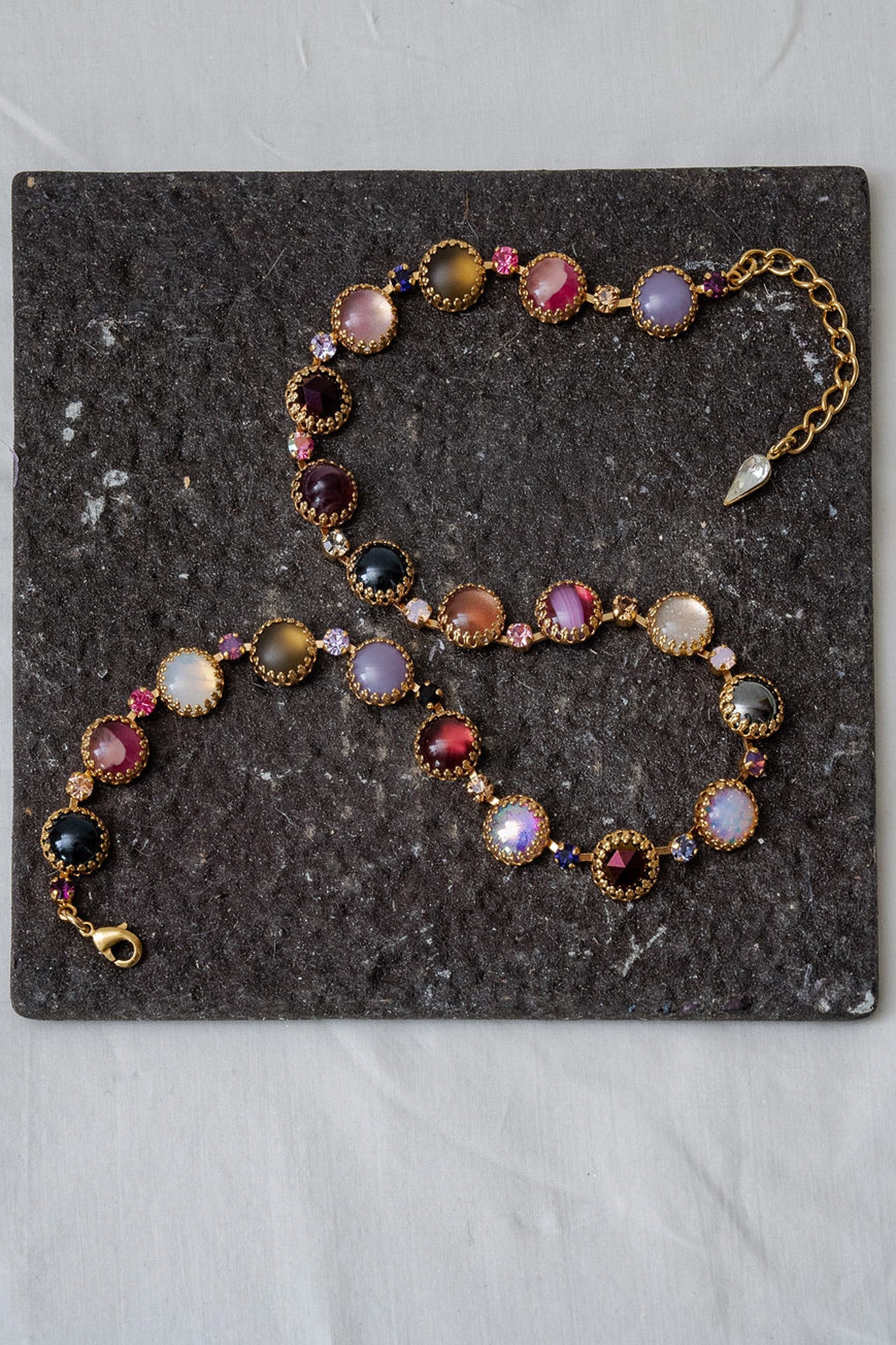 Paint Pot Layering Choker in Punk Rocks (Gold)
