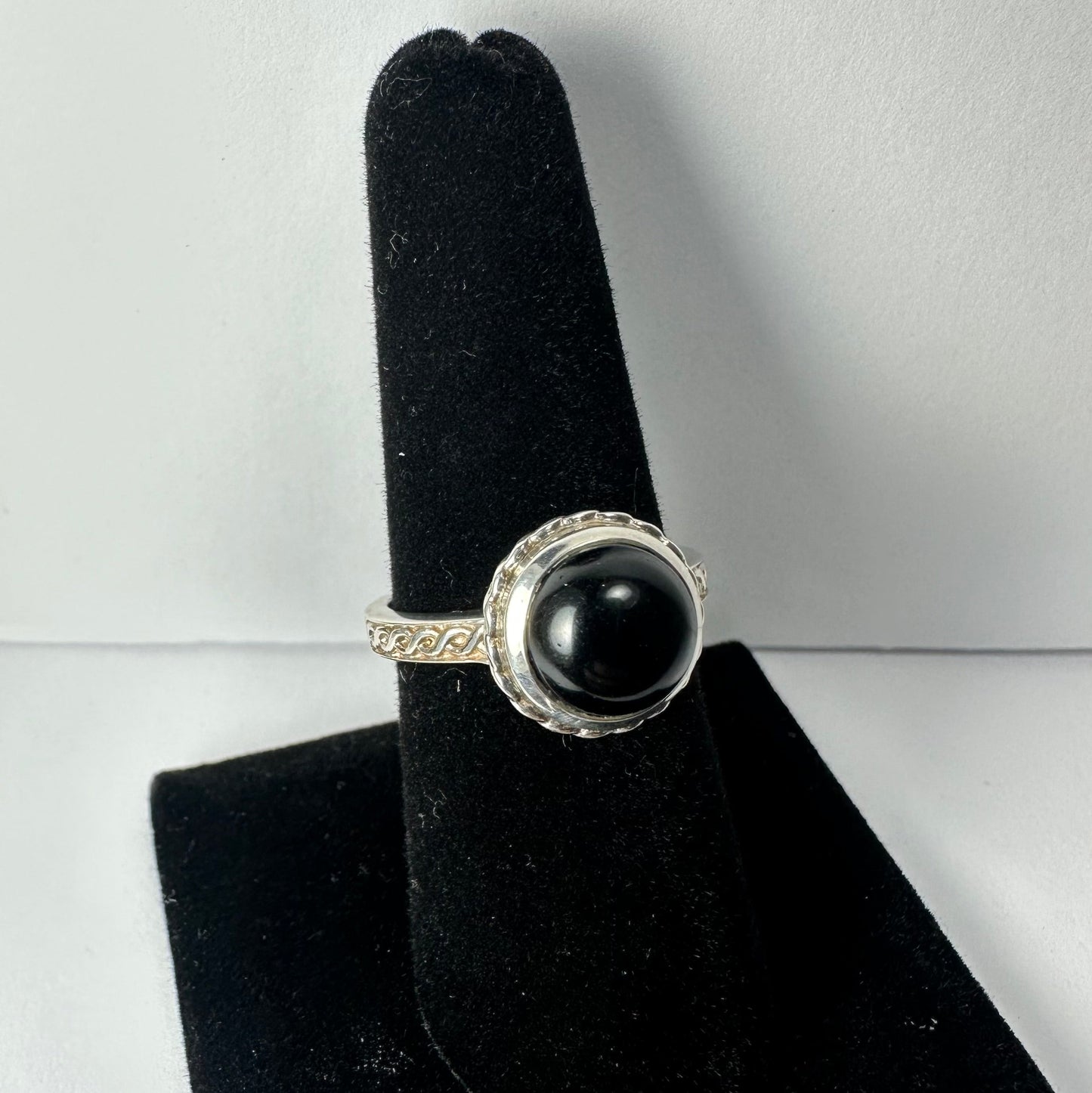 Black Onyx Ring - Size 8