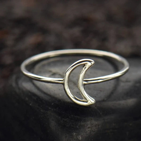 Open Moon Ring – Sterling Silver Crescent Moon Band (Size 7)