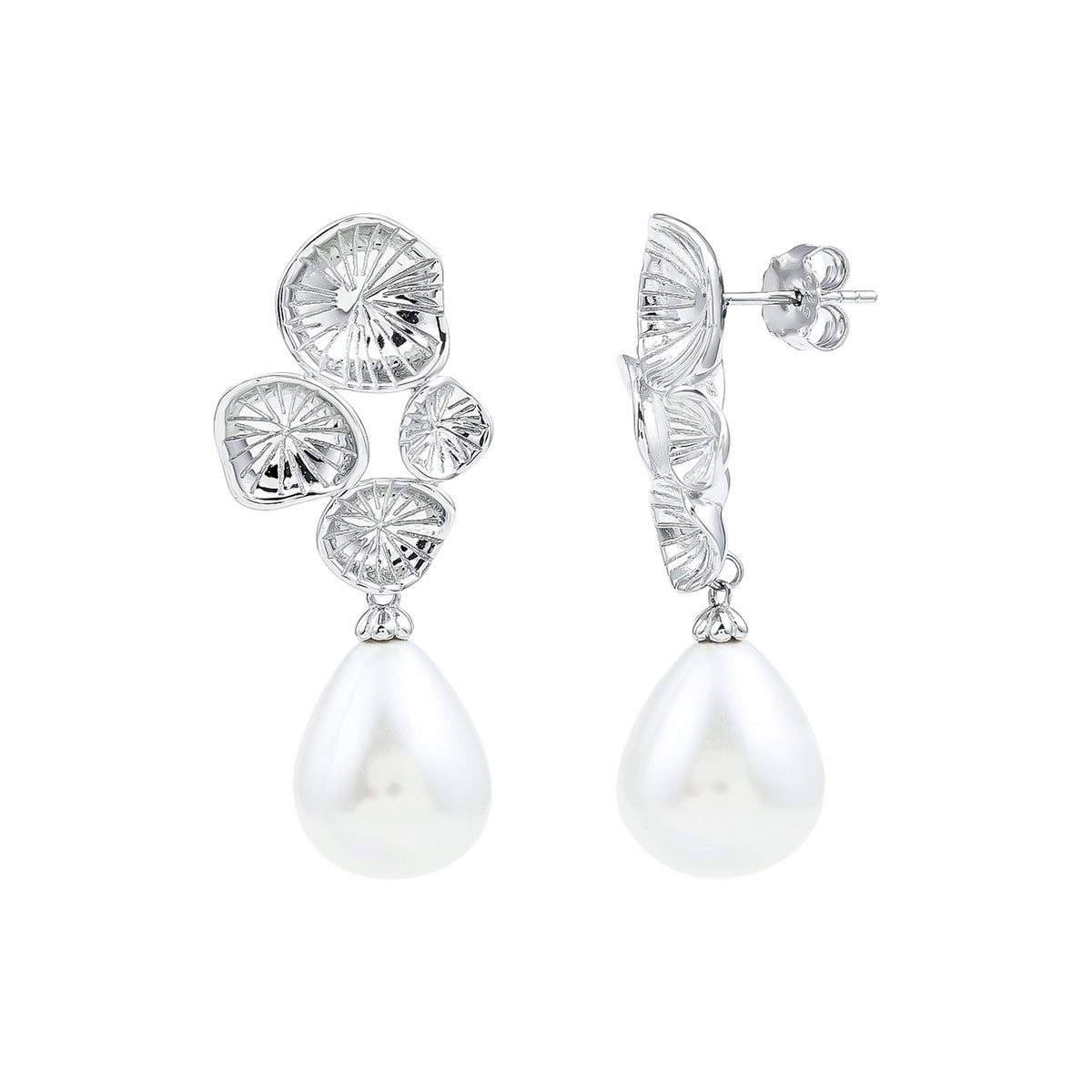 24 Carat Freshwater Cultured Pearl Dangling Earrings in Silver