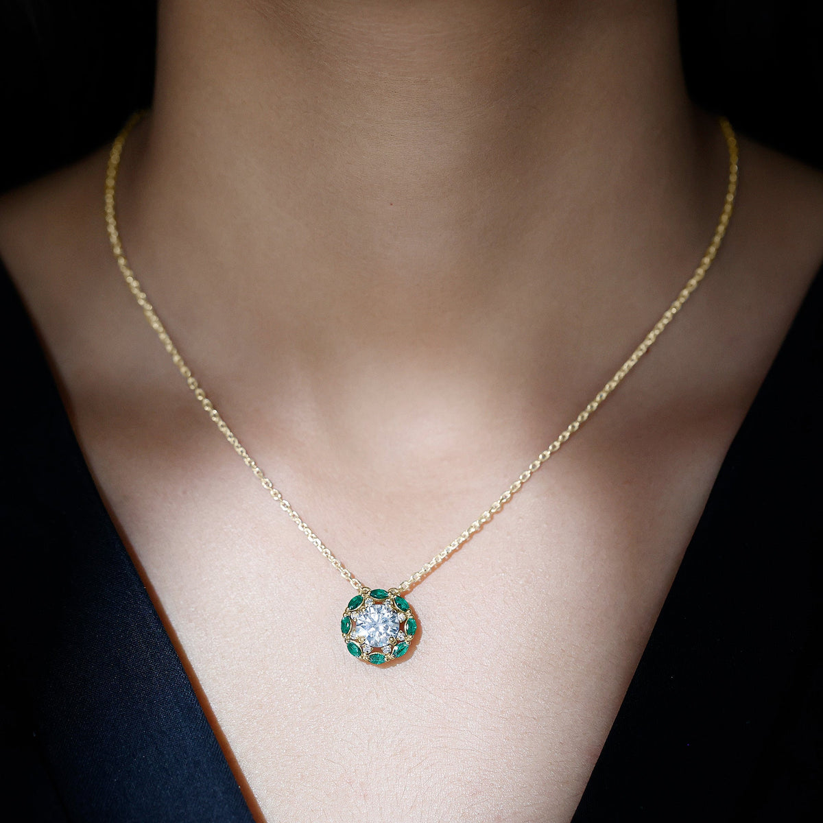 2 Carat Lab Grown Diamond Bridal Necklace With Lab Emerald