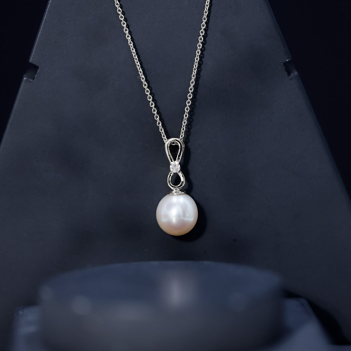 8 Carat Round Freshwater Pearl Drop Infinity Pendant with Diamond