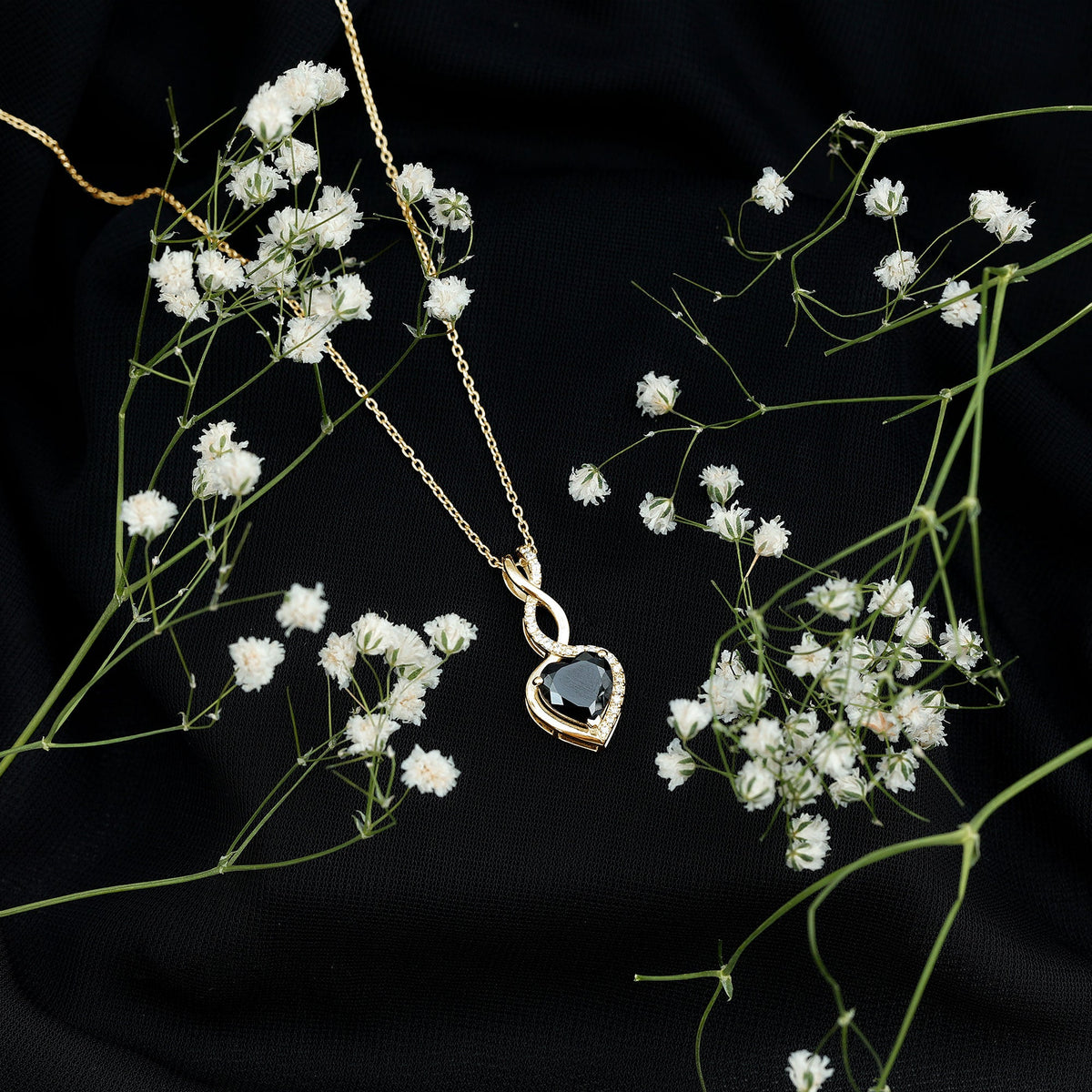 2 Carat Black Onyx Infinity Heart Pendant with Diamond