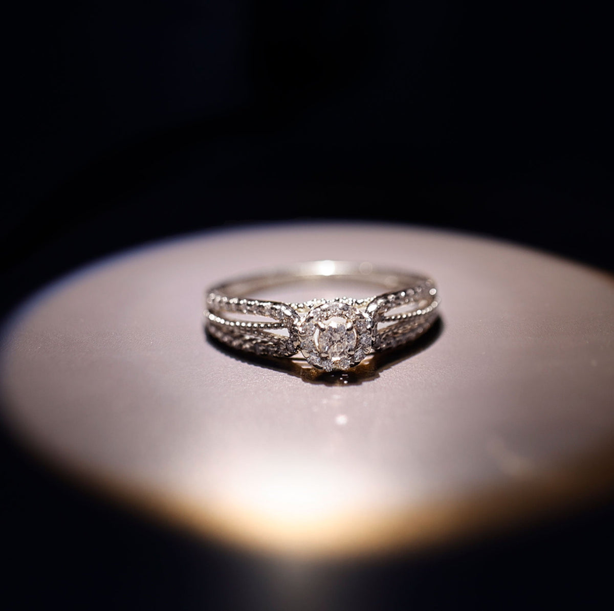 Real Diamond Designer Engagement Ring in Split Shank