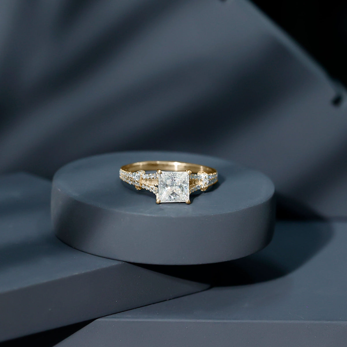 3 Carat Princess Cut Moissanite Solitaire Engagement Ring in Split Shank