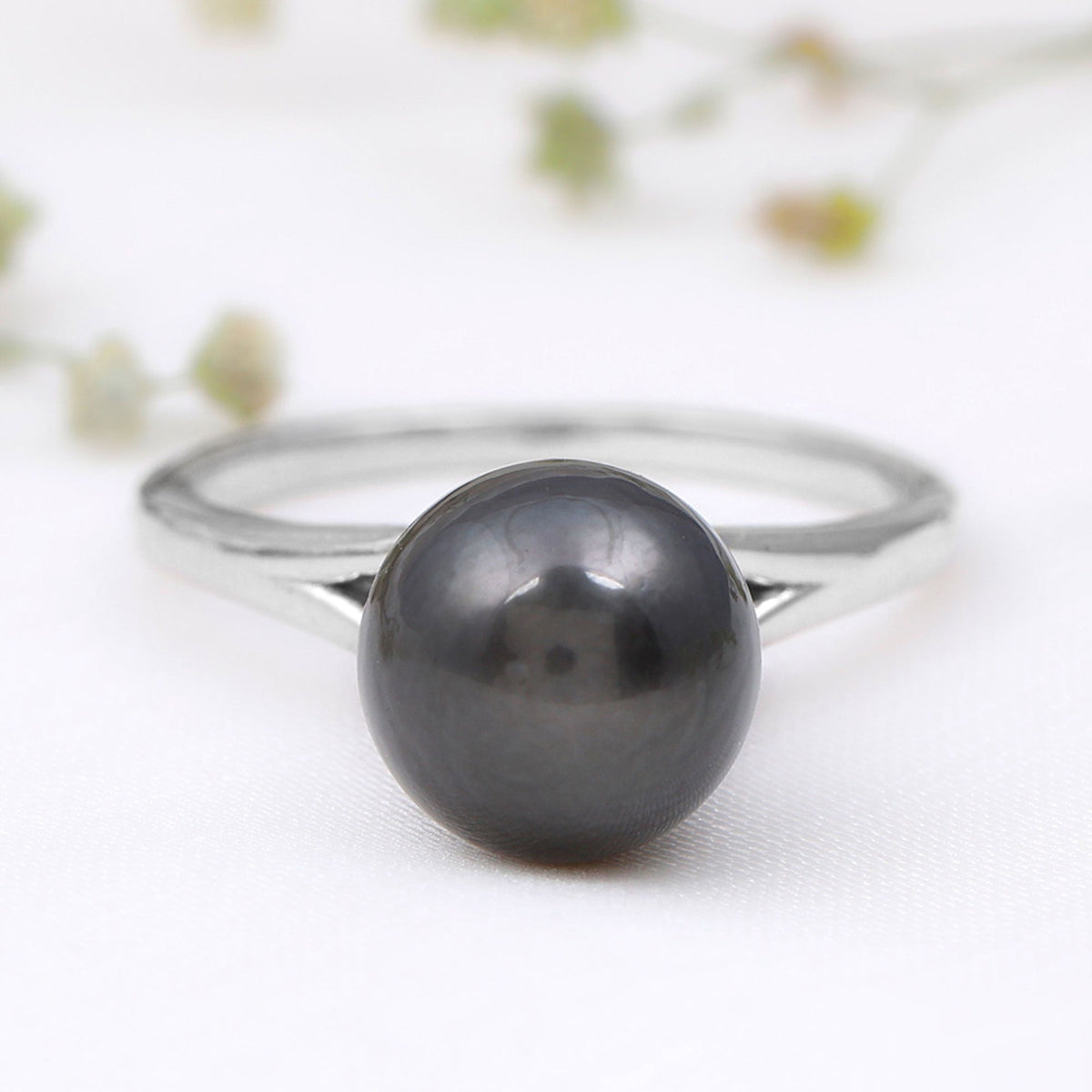 7.5 Carat Tahitian Black Pearl Engagement Ring with Split Shank