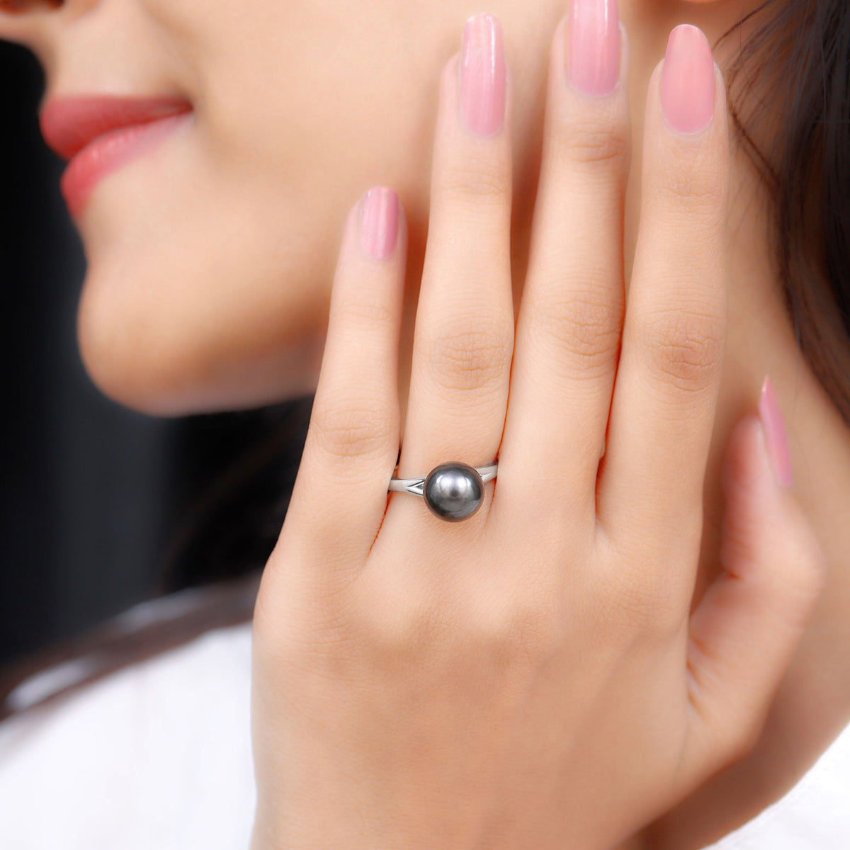 7.5 Carat Tahitian Black Pearl Engagement Ring with Split Shank