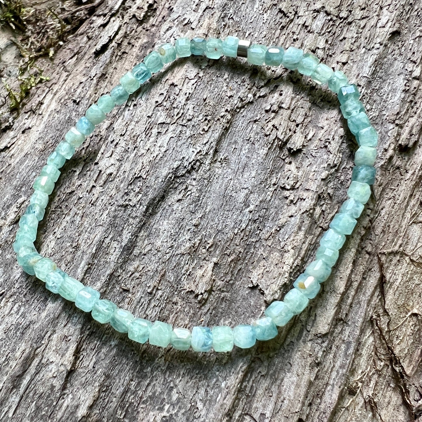 Green Apatite Cube Bracelet - Subtle Radiance Collection