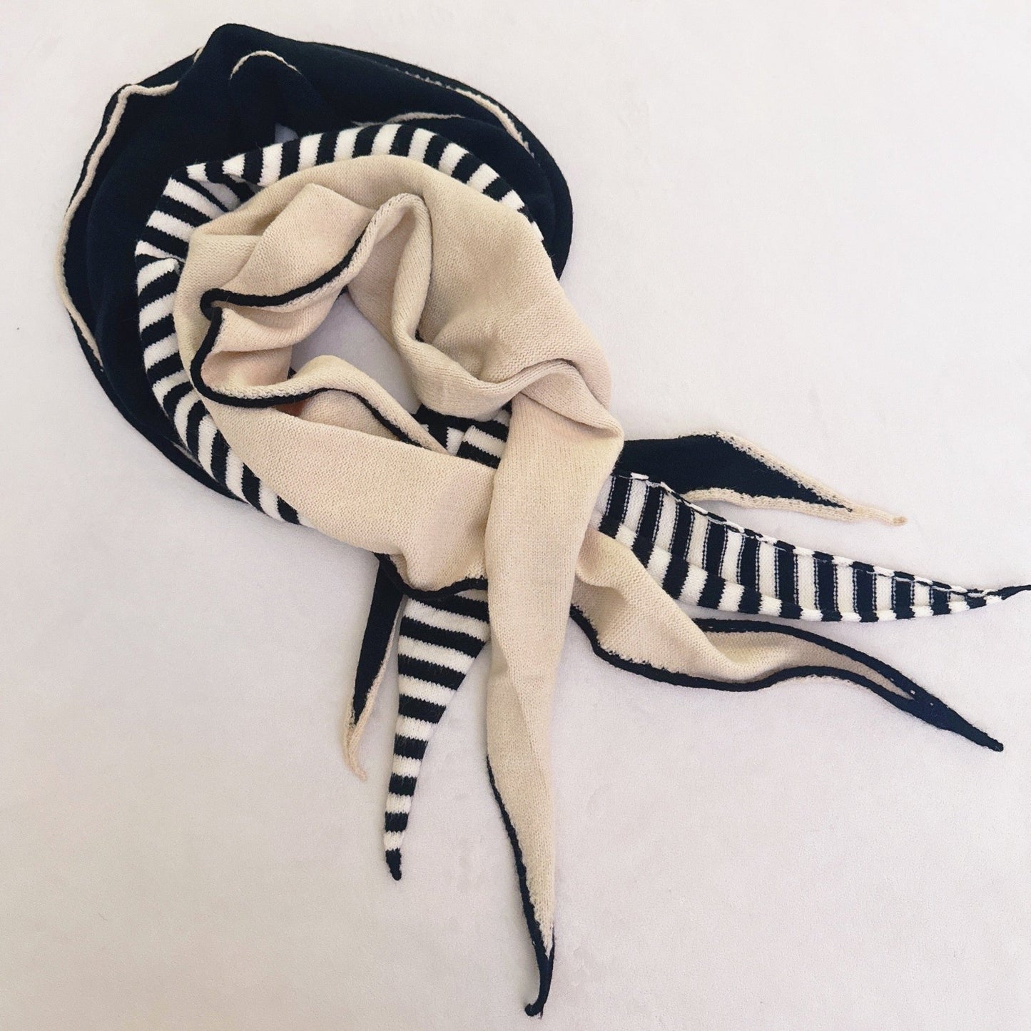 Slim Minimalist Knit Scarf – Two-Tone & Striped
