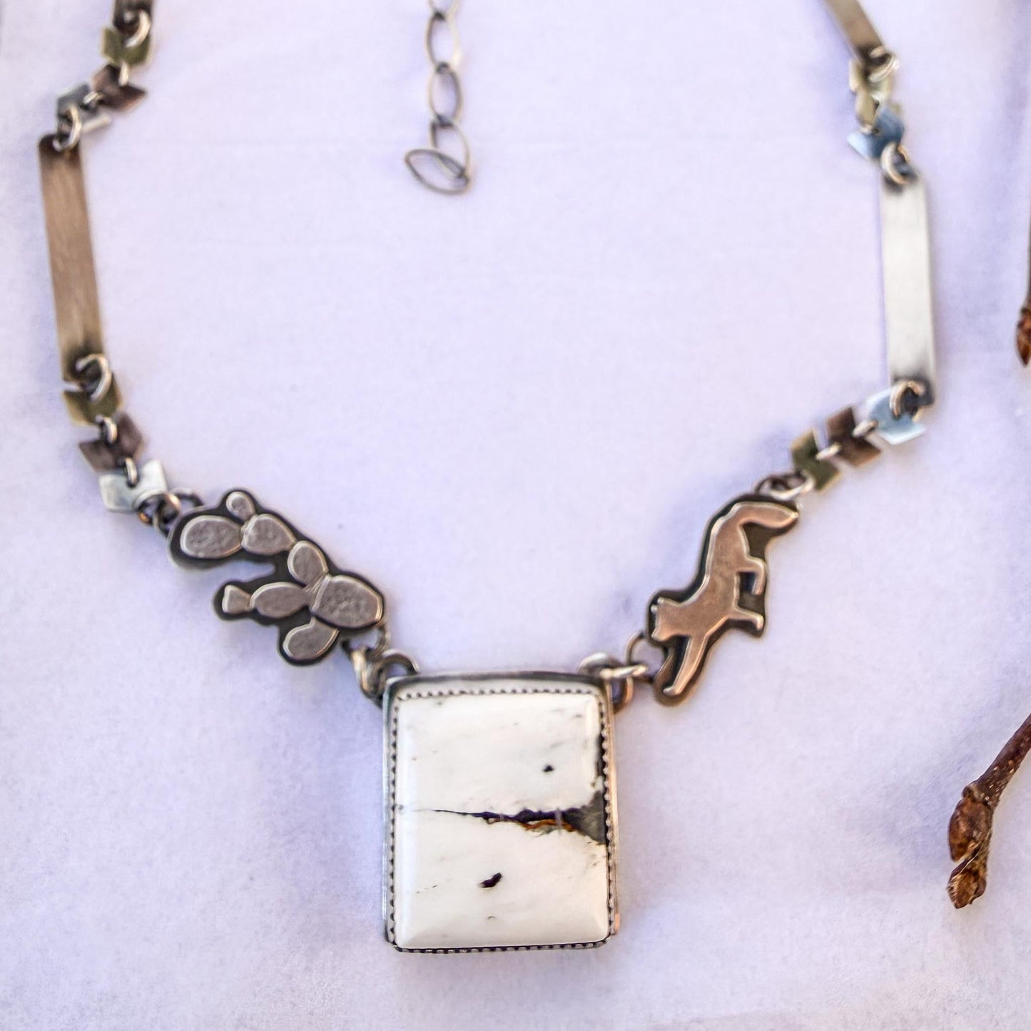 White Buffalo Necklace with Fox and Cactus | Stand Collection