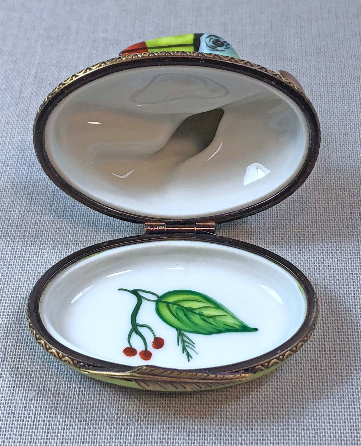 Limoges Box with Bird on Lid. Collectible Porcelain and Brass  Item Made in France.