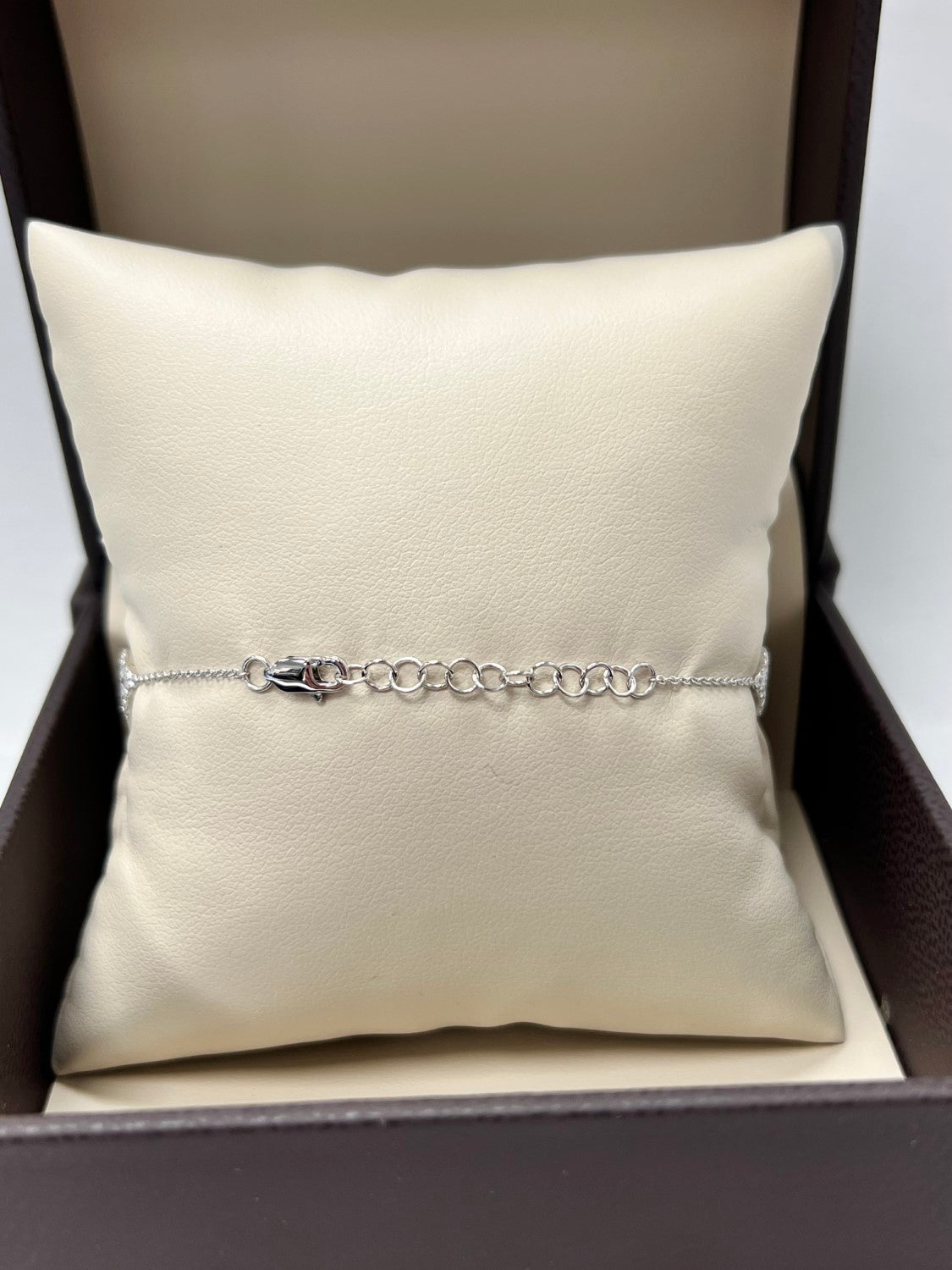 14K White Gold Blue Sapphire Bracelet, 0.86ct