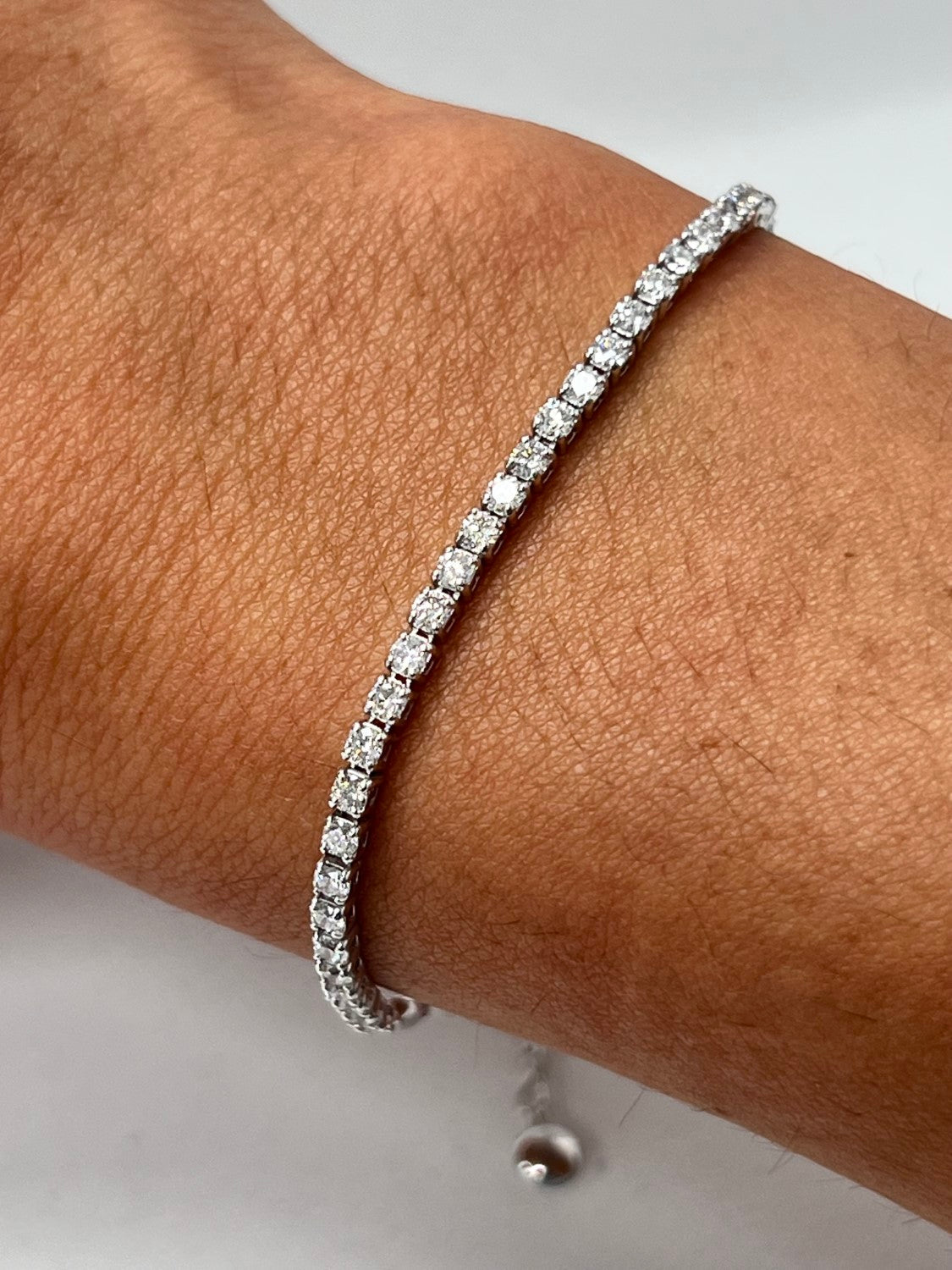 14K White Gold Adjustable Diamond Tennis Bracelet, 0.98ct