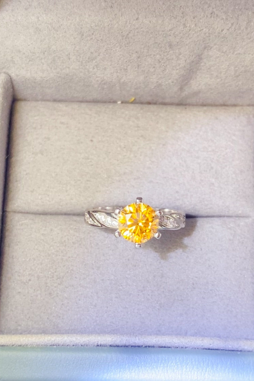 2 Carat Yellow Brilliant Round Cut Sparkala™ Pure Sterling Silver Ring