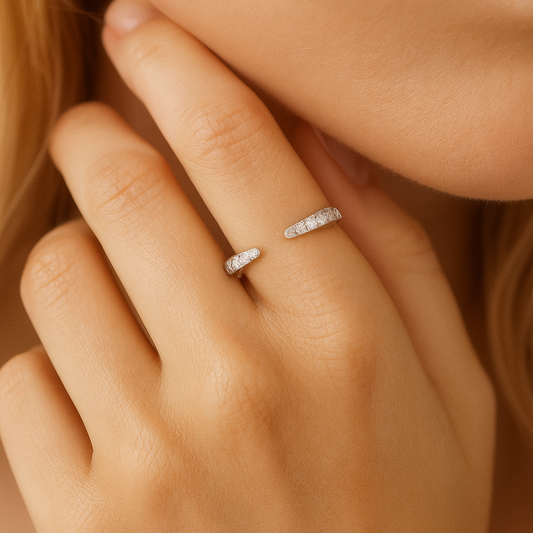 14K White Gold Claw Ring, 0.32ct