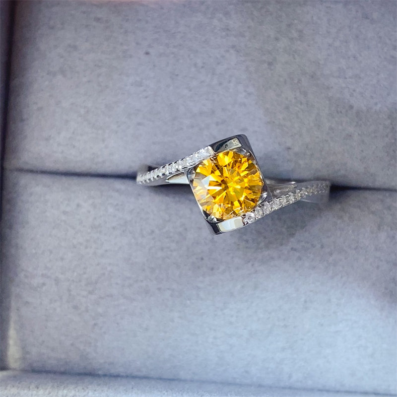 1 Carat Yellow Brilliant Round Cut Sparkala™ Pure Sterling Silver Ring