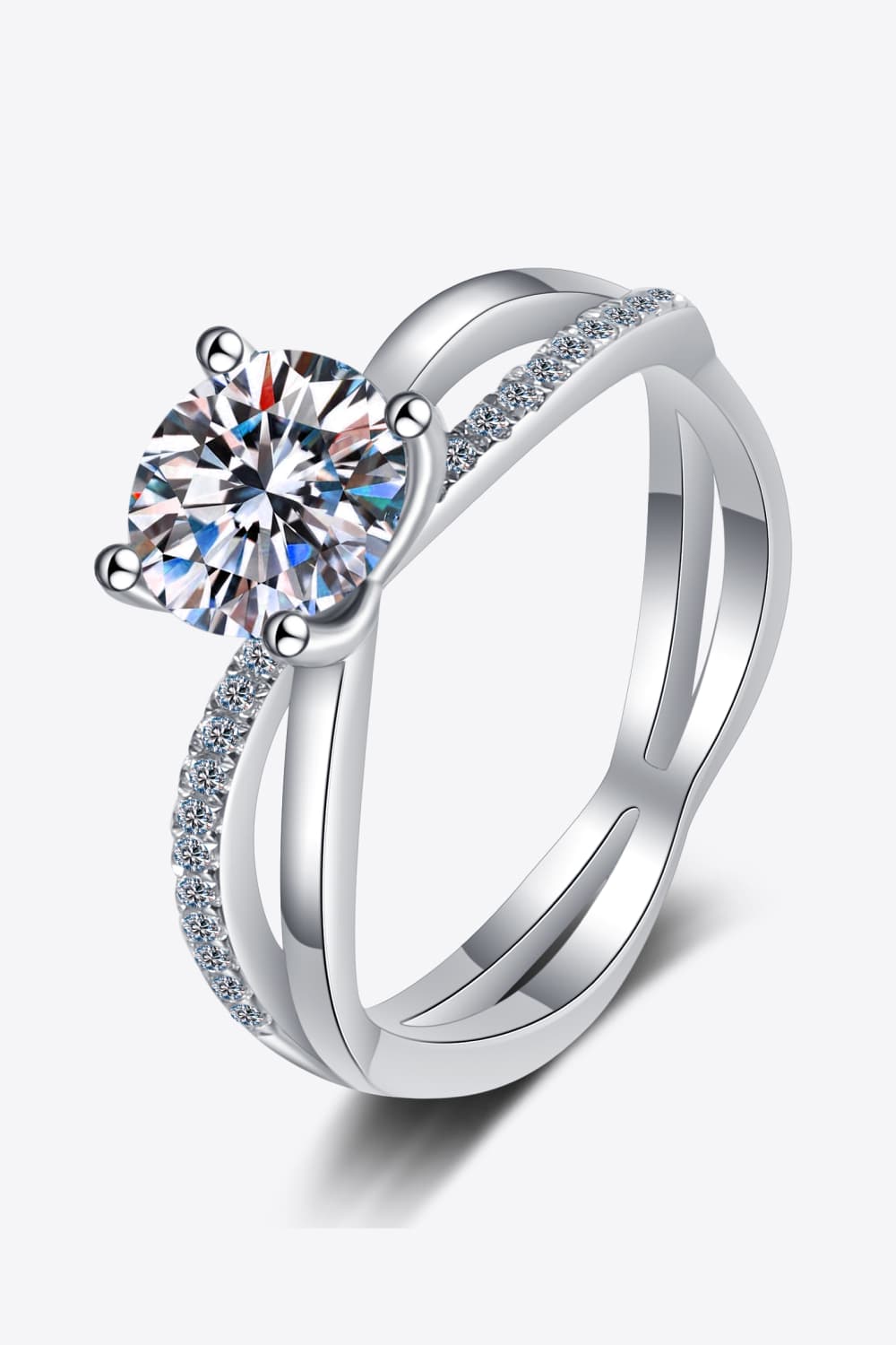 1 Carat Brilliant Round Cut Sparkala™ Crisscross Split Shank Ring