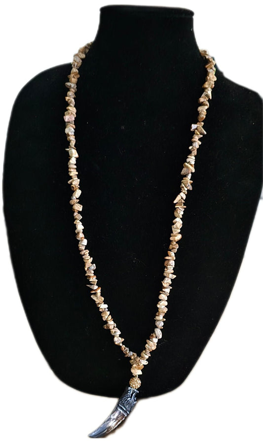 Chipped Jasper Horn Pendant Necklace
