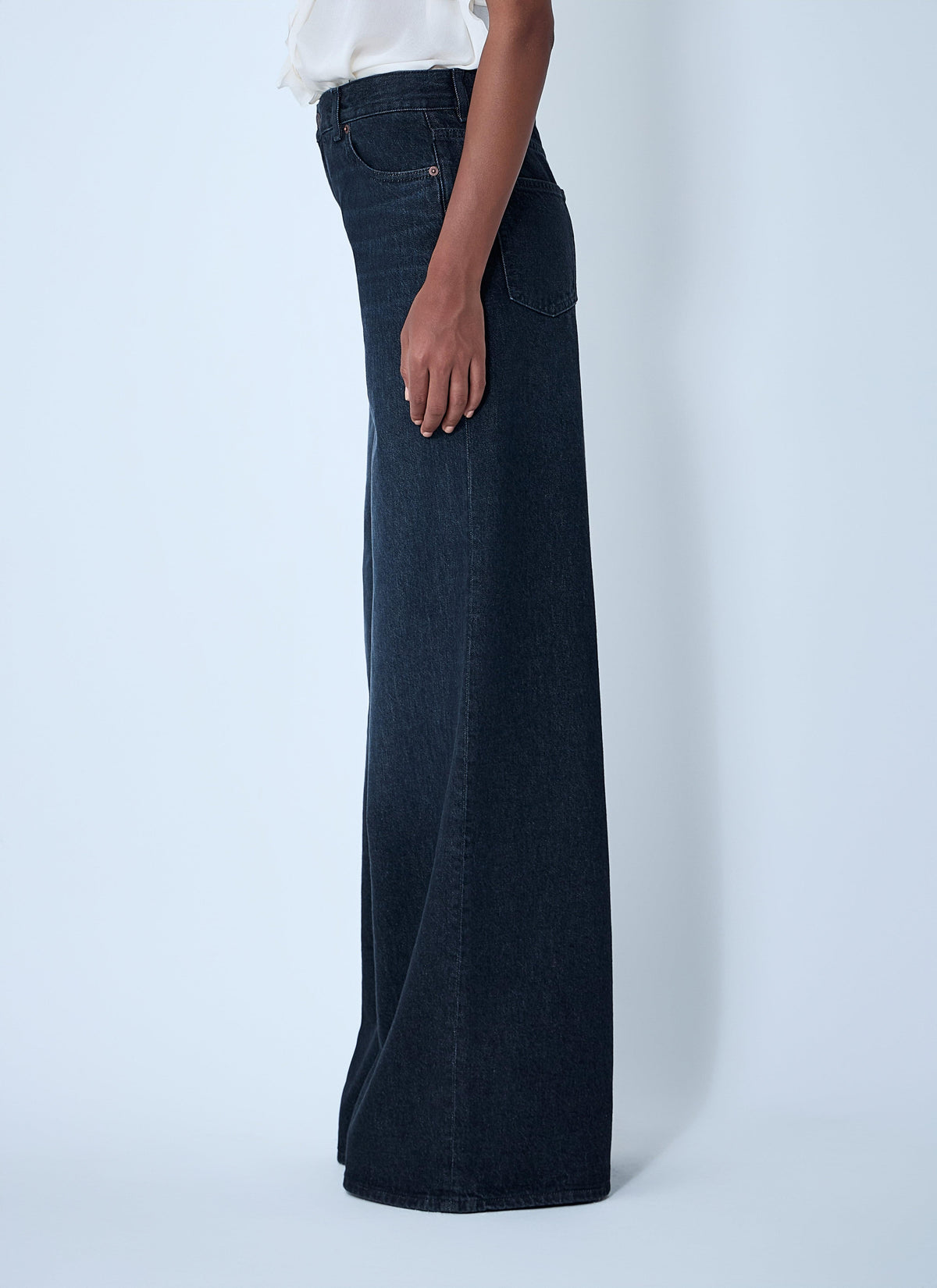 Chloé Women Five-Pocket Jeans