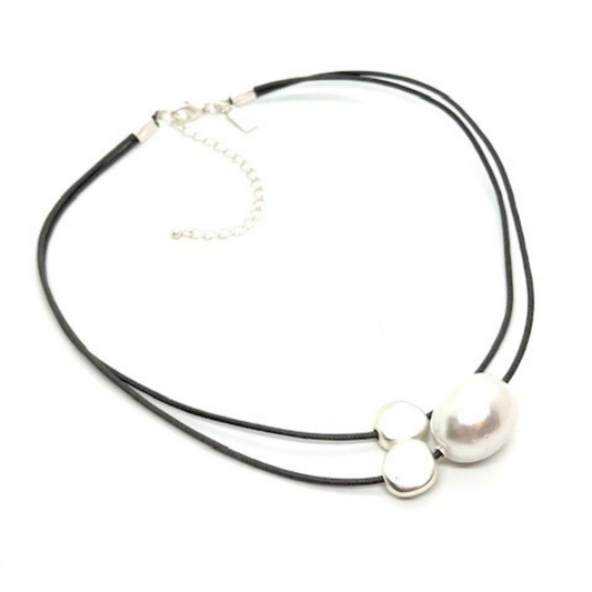 Cotton Pearl And Matte Silver Bead Graduated Necklace