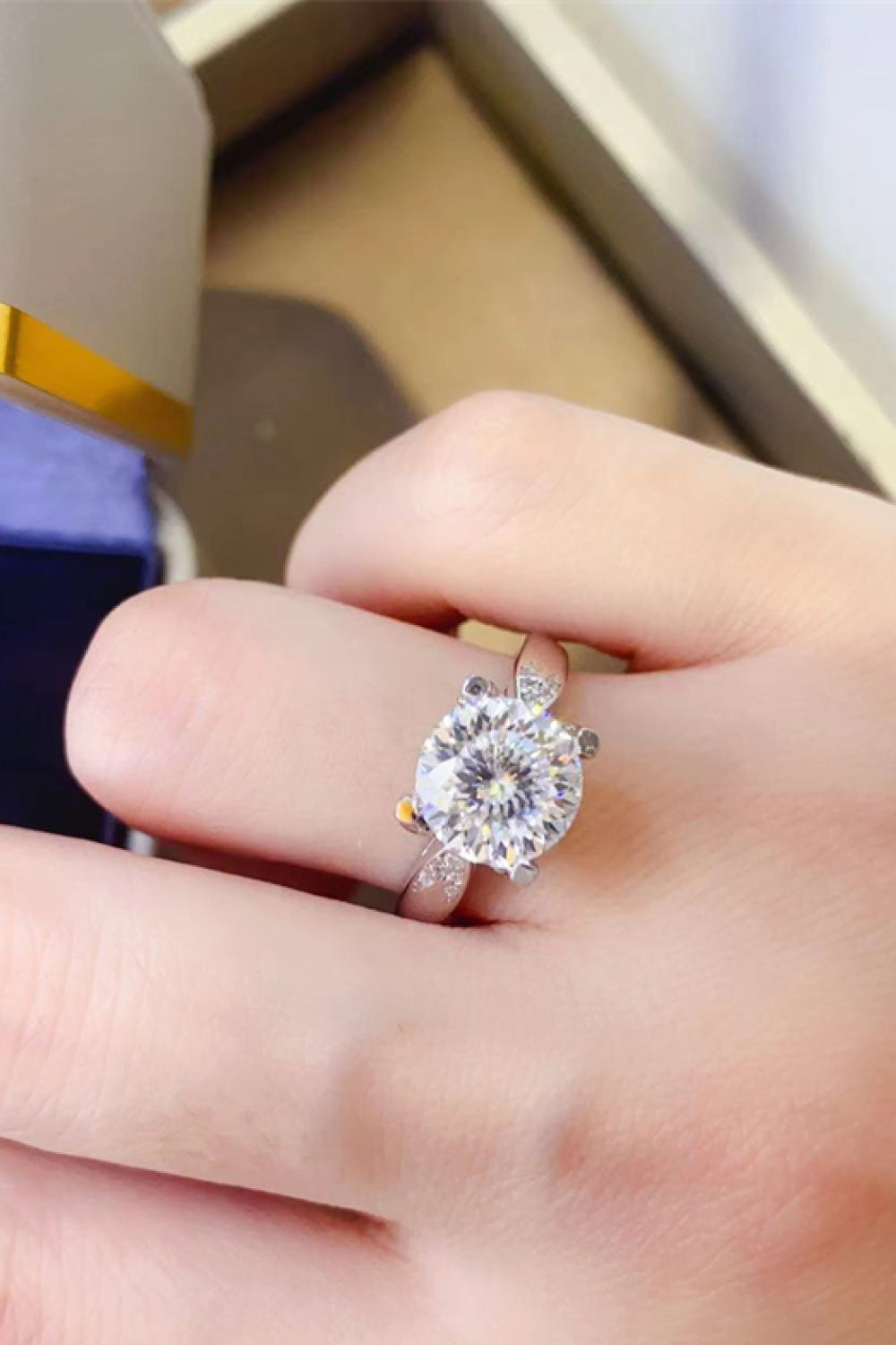 2 Carat Brilliant Round Cut Sparkala™ Platinum Over Pure Sterling Silver Ring