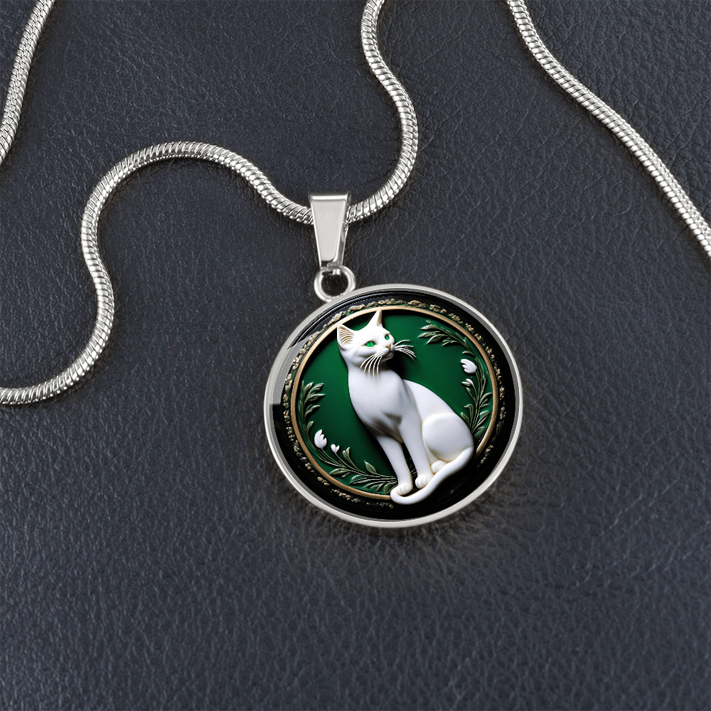 Elegant Green Eyed Cat Cameo Necklace