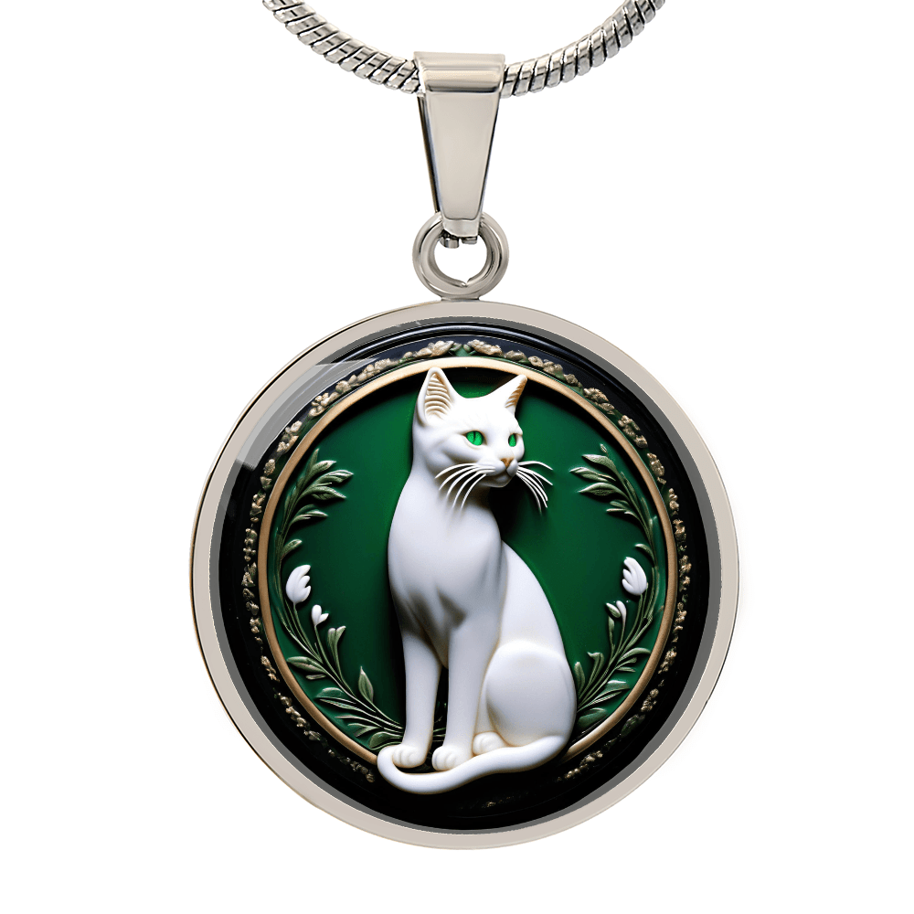Elegant Green Eyed Cat Cameo Necklace