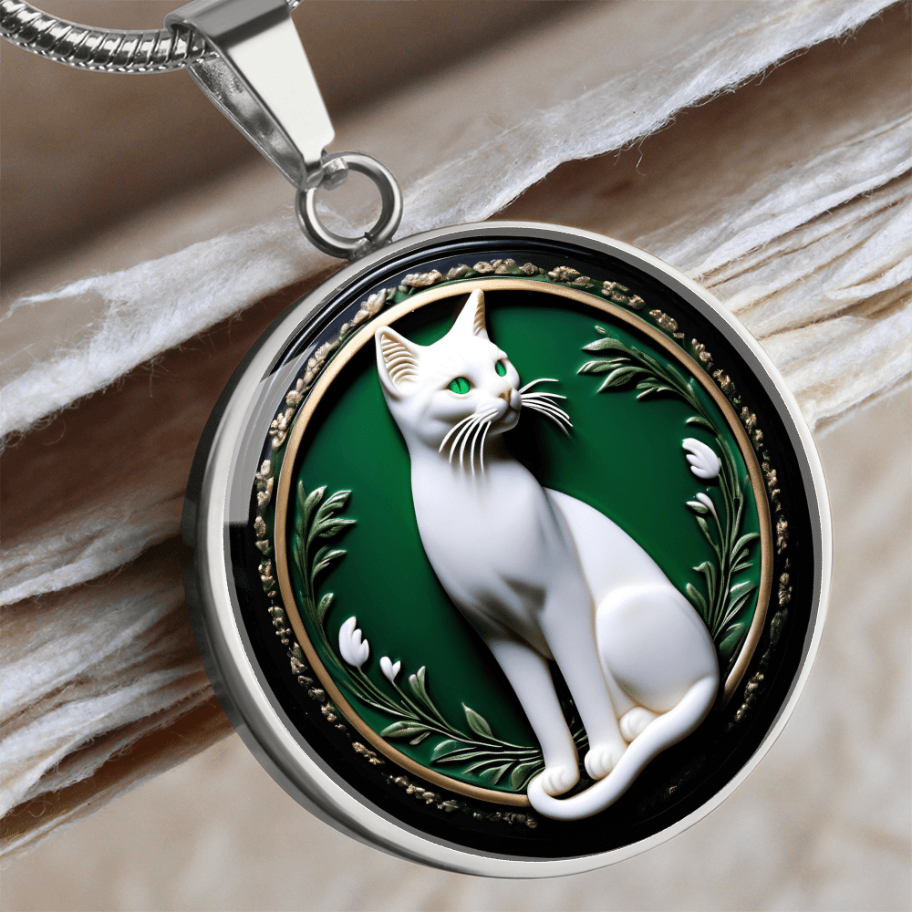 Elegant Green Eyed Cat Cameo Necklace